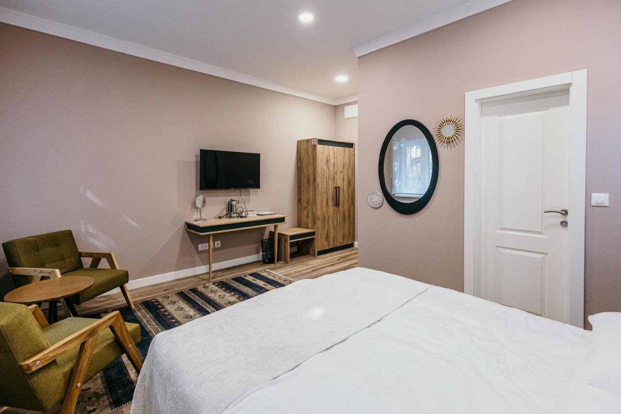 Pansion "Fawlty Towers" Sarajevo Lejlighedshotel Eksteriør billede